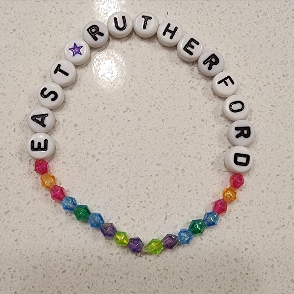 Taylor Swift Friendship Bracelet